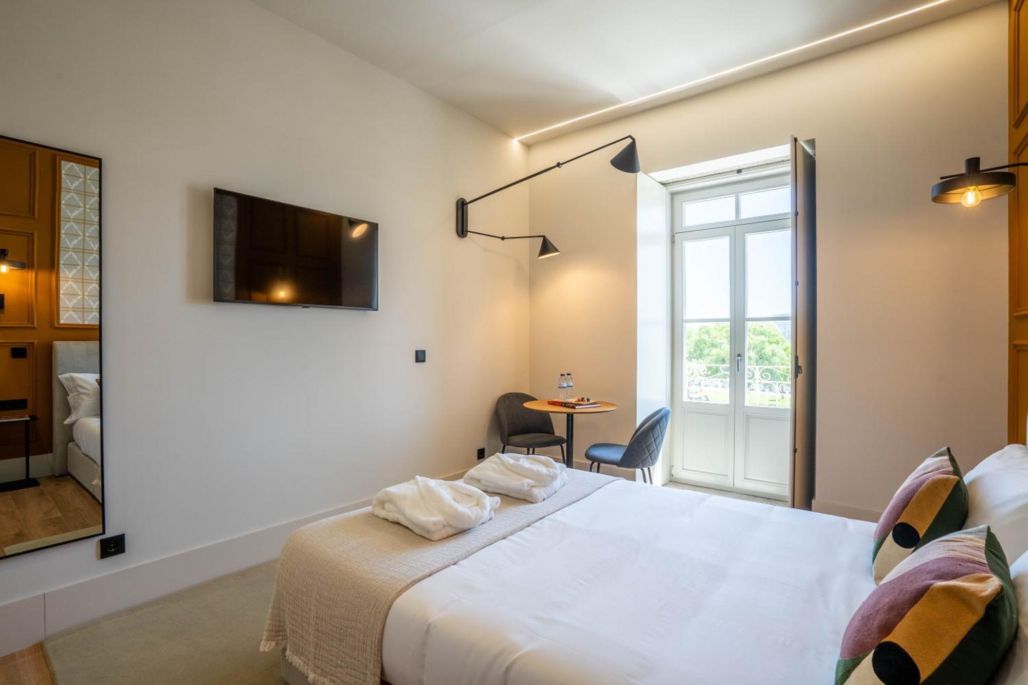 Gigantones Guesthouse Виана-ду-Каштелу Экстерьер фото